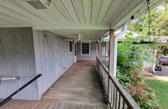 3 Bedroom 2 Bathroom House Gallery 3