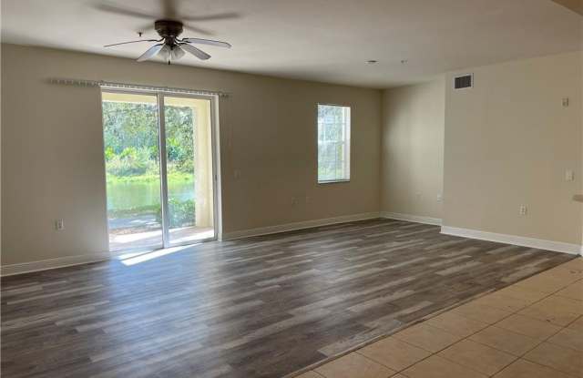 3973 Pomodoro Cir unit: 103 photos photos