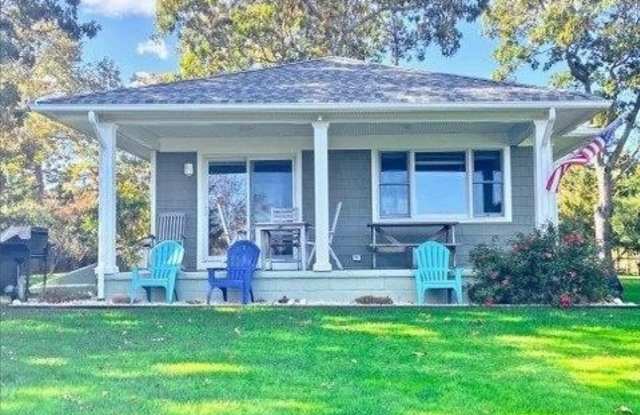 85 Indian Ave - 85 Indian Avenue, Flanders, NY 11901