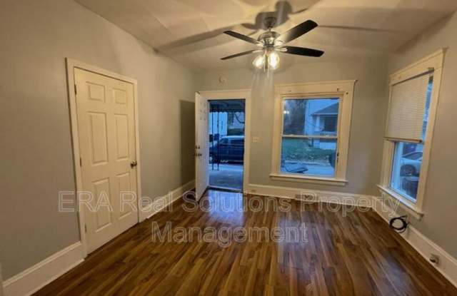 3212 Chestnutdale Down Left Gallery 4