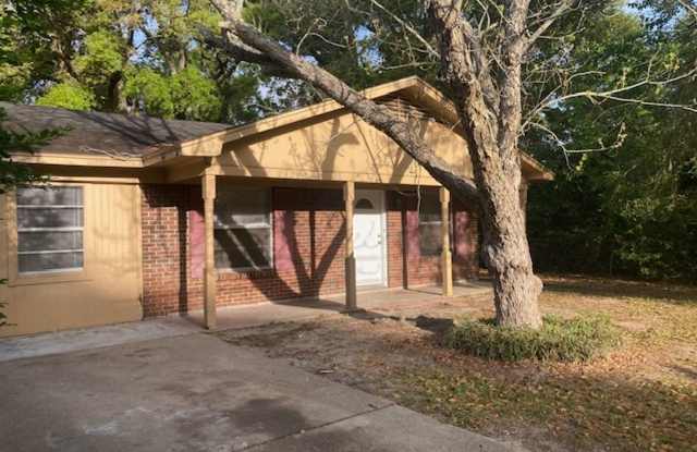Gulfport 4 Bedroom Gallery 3