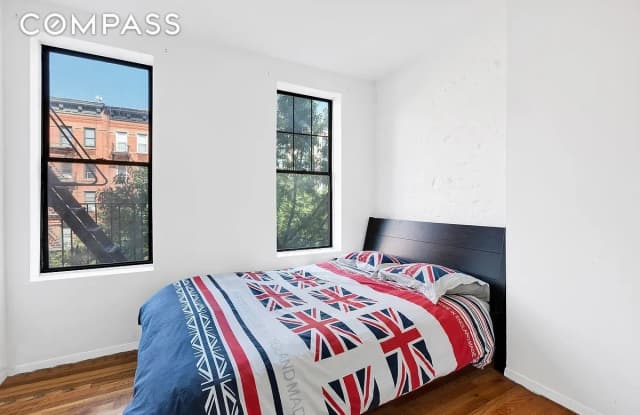 949 Columbus Avenue Gallery 3