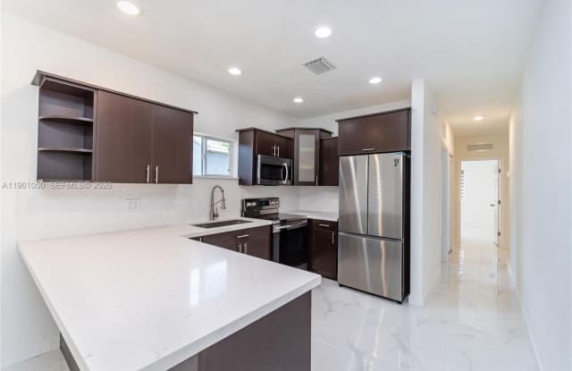 4803 NW 23rd Ave photos photos