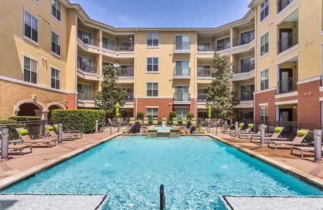 Brick Row Apartments Richardson photos photos
