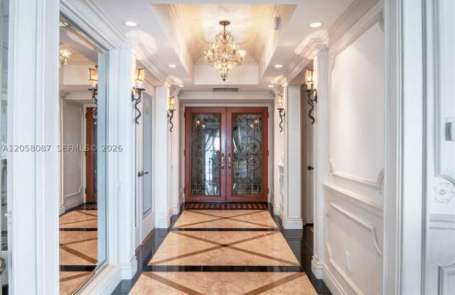 1000 S Pointe Dr Gallery 4