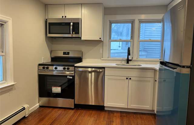 29 Tobins Lane unit: 2 photos photos