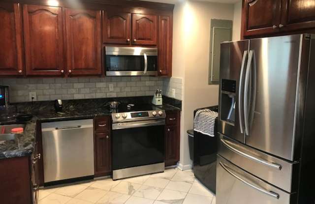 -- AVAILABLE JUNE 5TH — 3 BR / 1 BA Newly Renovated Ranch Home. Available June 5th! Gallery 3