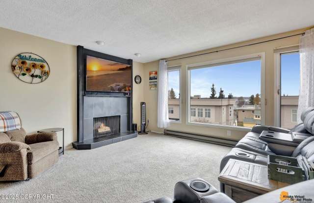 2bd, 1.5b | Downtown Living With Spectacular Views! photos photos