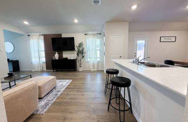553 New Dawn Drive Gallery 4