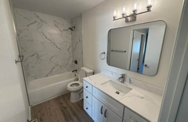 Renovated 2-bedroom Condo Available in Quiet Hercules Neighborhood Gallery 4