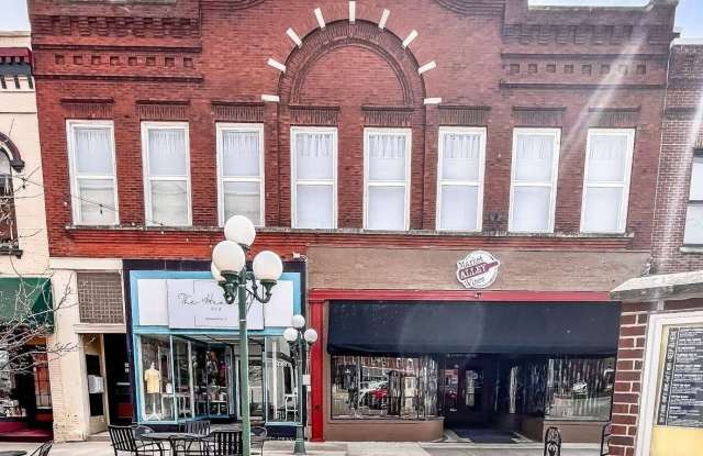 59 Market Alley Gallery 1