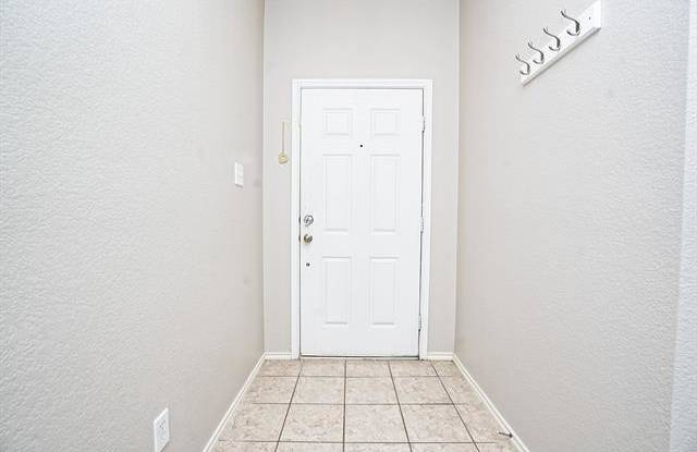 9221 Vineyard Lane Gallery 4