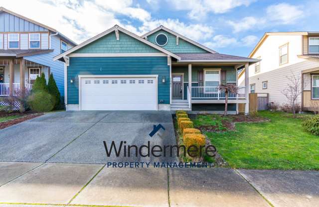 3 Bedroom 2 Bath home in Fairway Point - 1583 Southwest Carnegie Street, Oak Harbor, WA 98277
