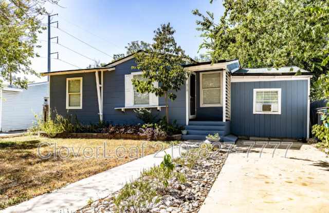 210 Harwood Dr photos photos