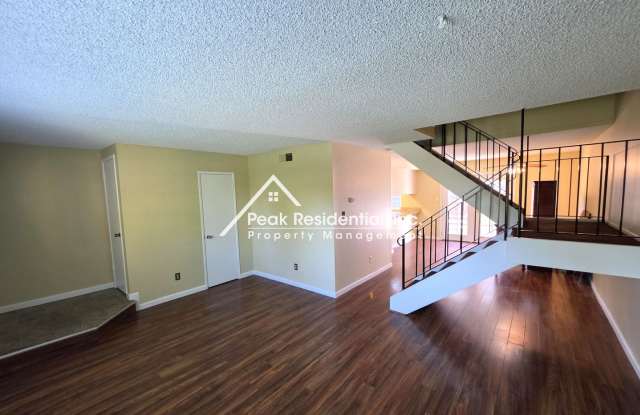 Very Nice 3bd/1.5ba Citrus Heights Townhouse! Gallery 3