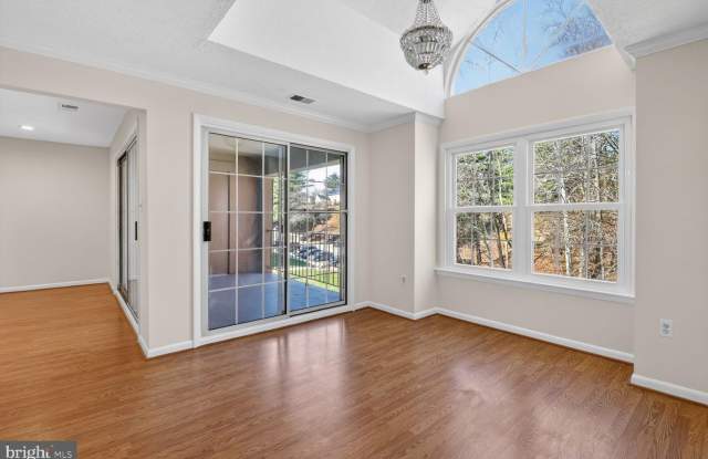 15-C FRIENDSWOOD CT #C photos photos