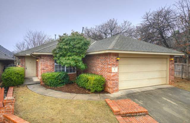 Newly Updated Home + Edmond Schools + 4 Bedrooms photos photos