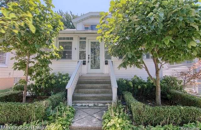 340 A E TROY Street - 340 E Troy St, Oakland County, MI 48220