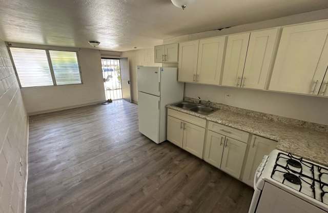 2 BD / 1 BA Ground Floor Unit in Honolulu! photos photos