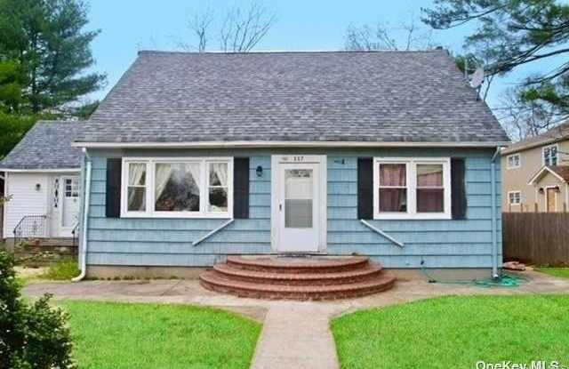 117 Blydenburg Avenue photos photos 117 Blydenburg Avenue photos photos