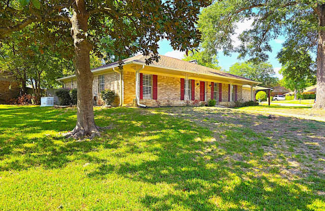 Charming 3-Bed / 2-Bath Home at 311 Savannah Drive, Tyler, TX 75703 Gallery 1