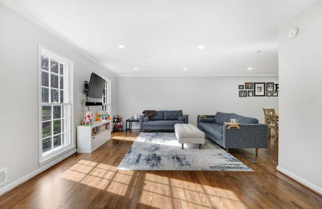 4910 Bexley Ln - 4910 Bexley Lane, Long Branch, VA 22032