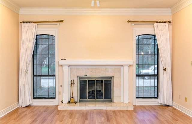 7010 Ashdown Drive Gallery 4