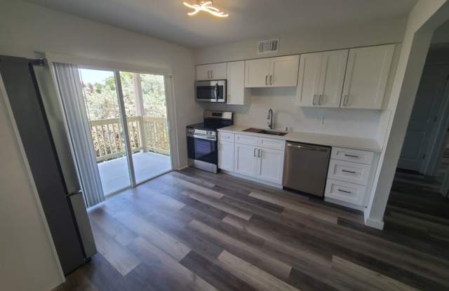 7196 68th Court North - B Gallery 2