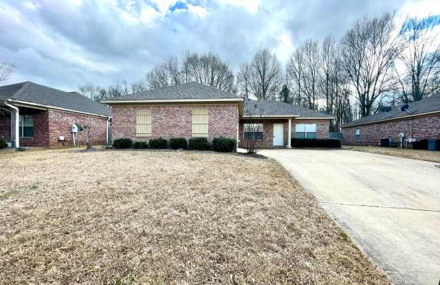 3 BR/2 BA in Germantown School District! - 107 Newport Drive, Madison County, MS 39046