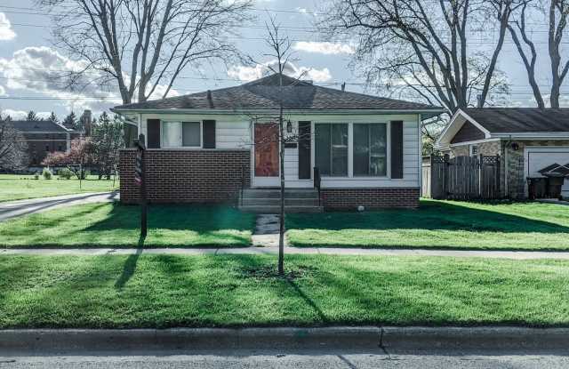 123 Woodland Road photos photos