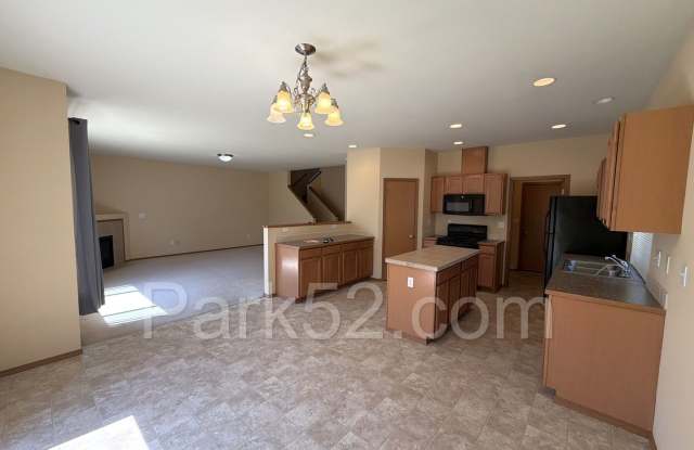 4 Bedroom 2 Bathroom Single Family Puyallup Home photos photos