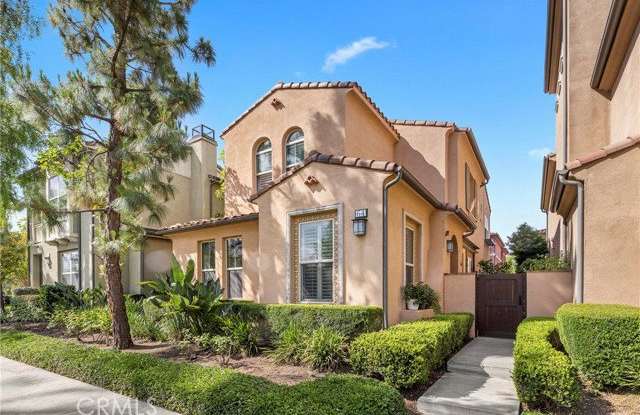 64 Cienega photos photos
