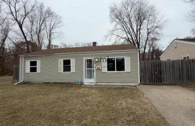 5700 E 10th Ave photos photos