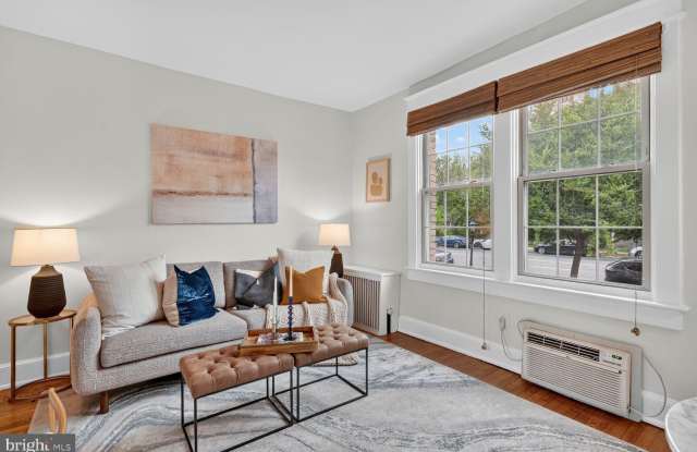 3026 WISCONSIN Avenue NW Gallery 4