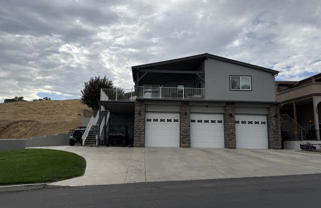 2665 Bridle Trail Lane photos photos