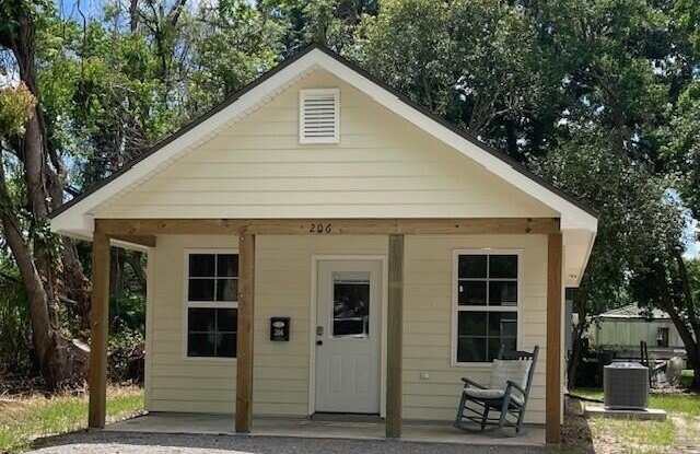 206 E Dale Street photos photos