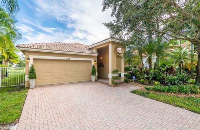 16542 Ruby Lake - 16542 Ruby Lake, Weston, FL 33331