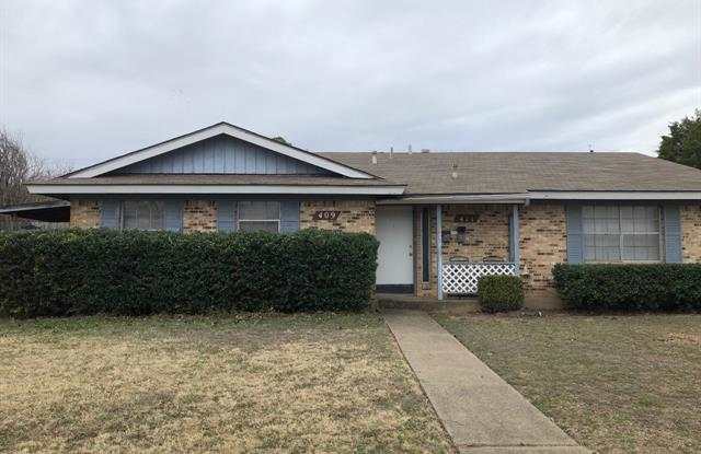 409 Cliff Drive - 409 Cliff Drive, Garland, TX 75042