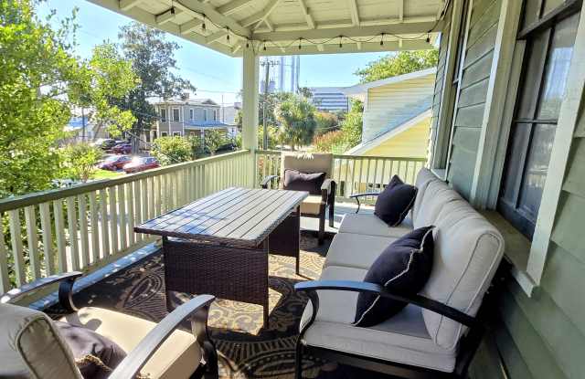 317 N Barcelona St - 317 North Barcelona Street, Pensacola, FL 32501