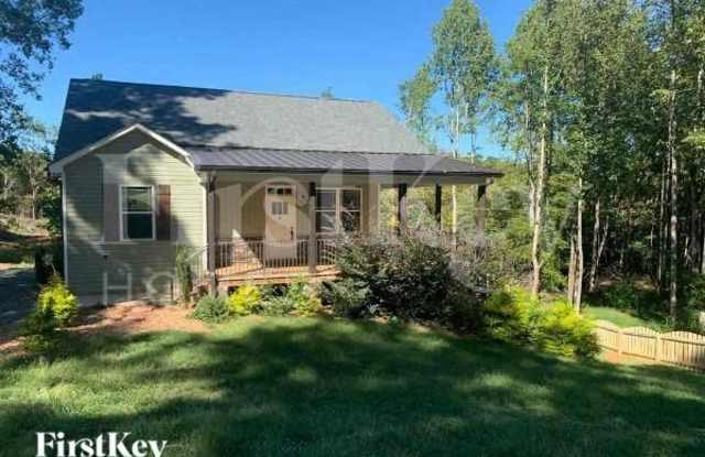 102 Jefferson Drive photos photos