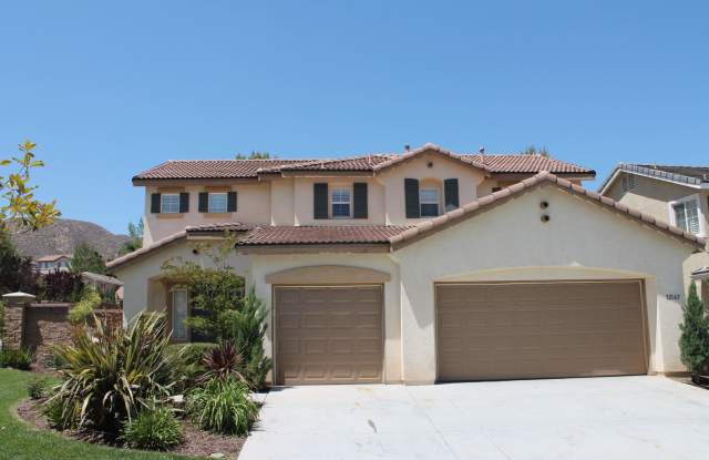 Lake Elsinore Home in Canyon Hills 3 BD, 2.5 BA photos photos