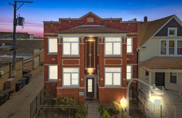 2345 North Ridgeway Ave. photos photos