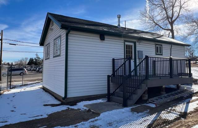 Charming 1BR House on farm in Lakewood **All utilities included** photos photos