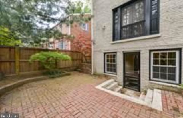 1133 POWHATAN ST - 1133 Powhatan Street, Alexandria, VA 22314