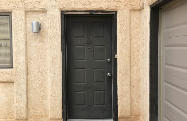 2110 S VAN BUREN ST UNIT B - 2110 South Van Buren Street, Amarillo, TX 79109