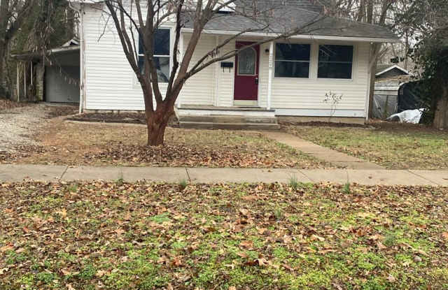 2228 N Concord - Warm  Inviting 3 Bed 2 Bath photos photos