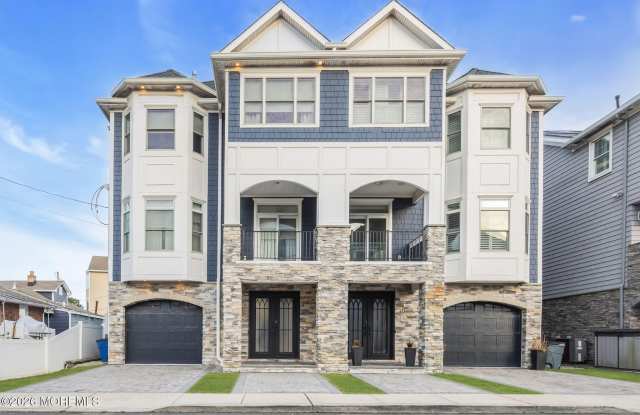 42 Marine Terrace photos photos