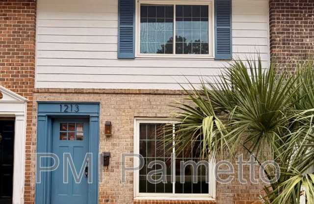 1213 Grove Park Ln Gallery 1