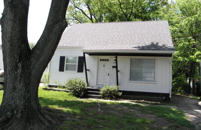2128 McCloskey Ave - 2128 Mccloskey Avenue, Louisville, KY 40210