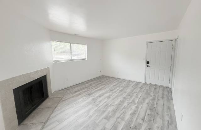 5025 North Carefree Circle photos photos